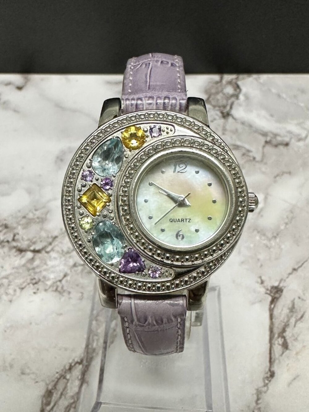 Rhinestone Watch Women Silver Tone Mother of Pearl Dial Leather Band New Battery